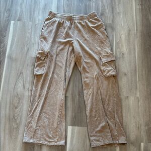 Wild Fable Tan Cargo Sweatpants